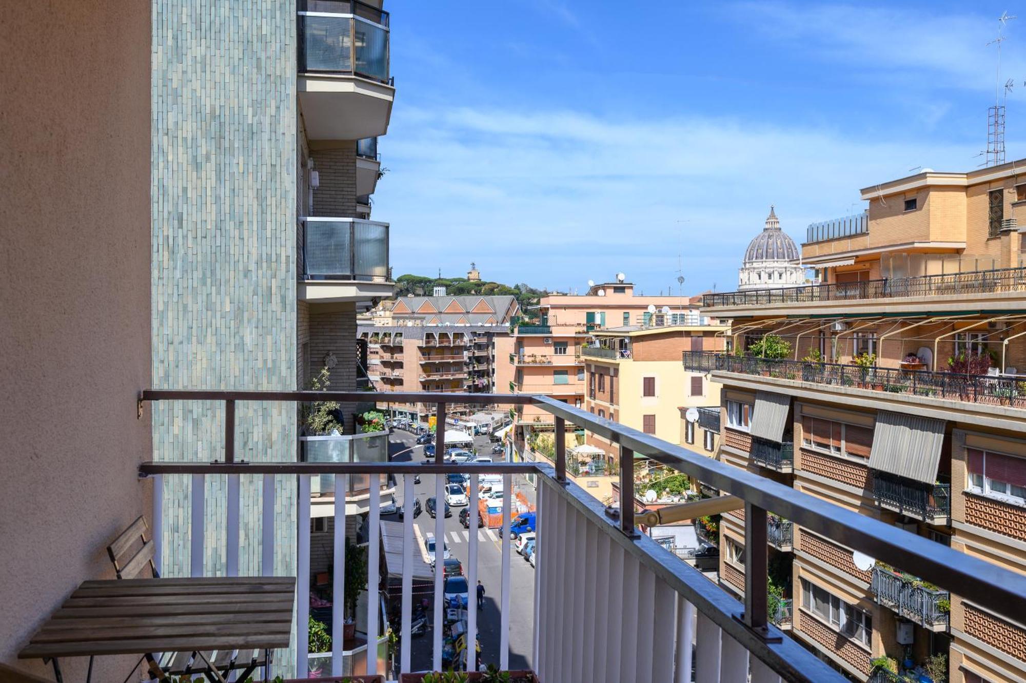 Domus Vatican View - San Pietro Apartment