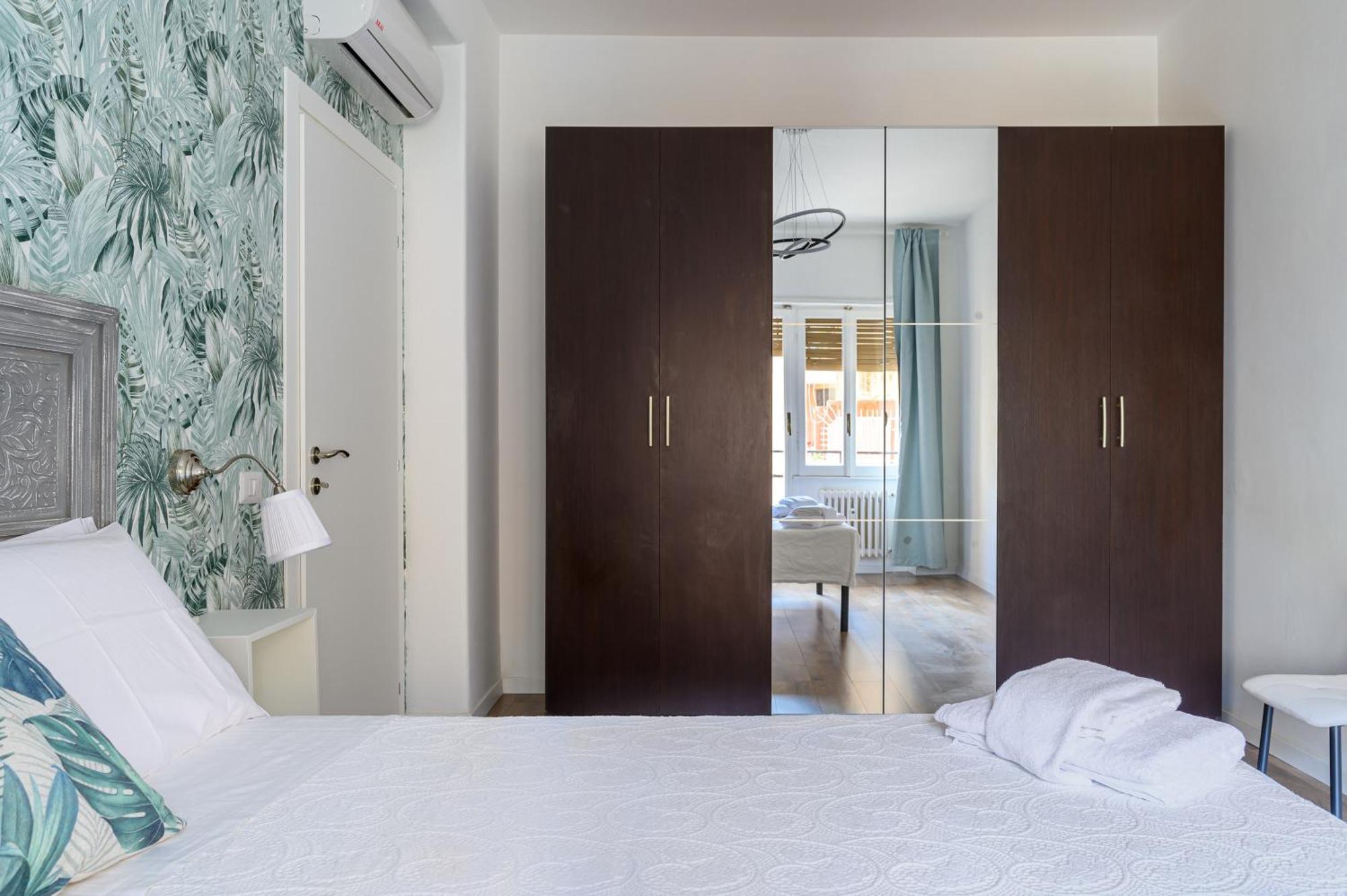 Domus Vatican View - San Pietro Apartment Rom